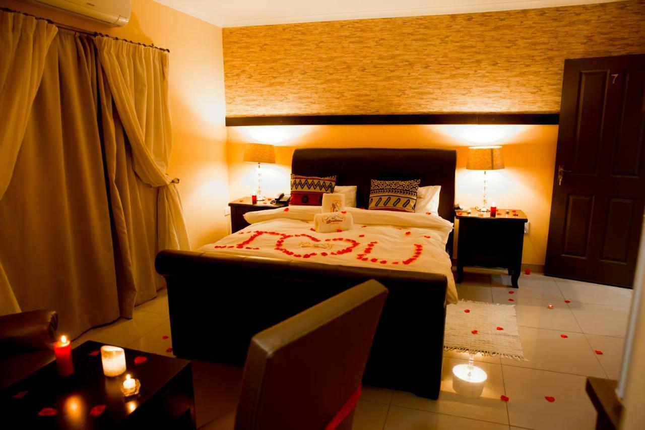 A-Z Boutique Guesthouse Windhoek Ngoại thất bức ảnh