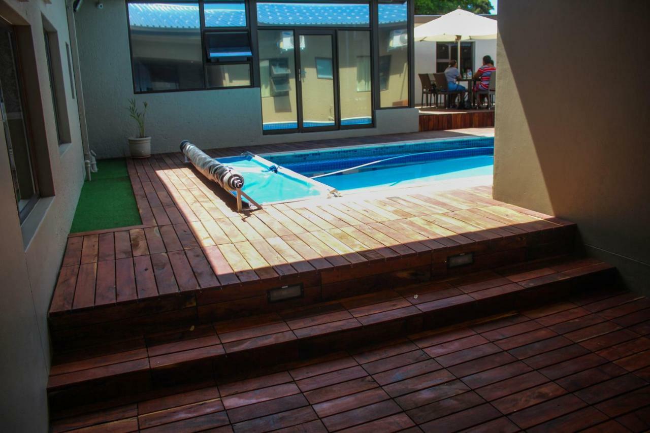 A-Z Boutique Guesthouse Windhoek Ngoại thất bức ảnh